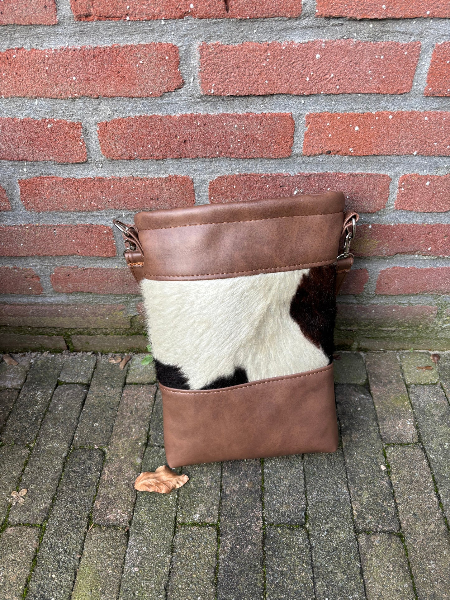 Koeienhuid tas ByMVcrafts