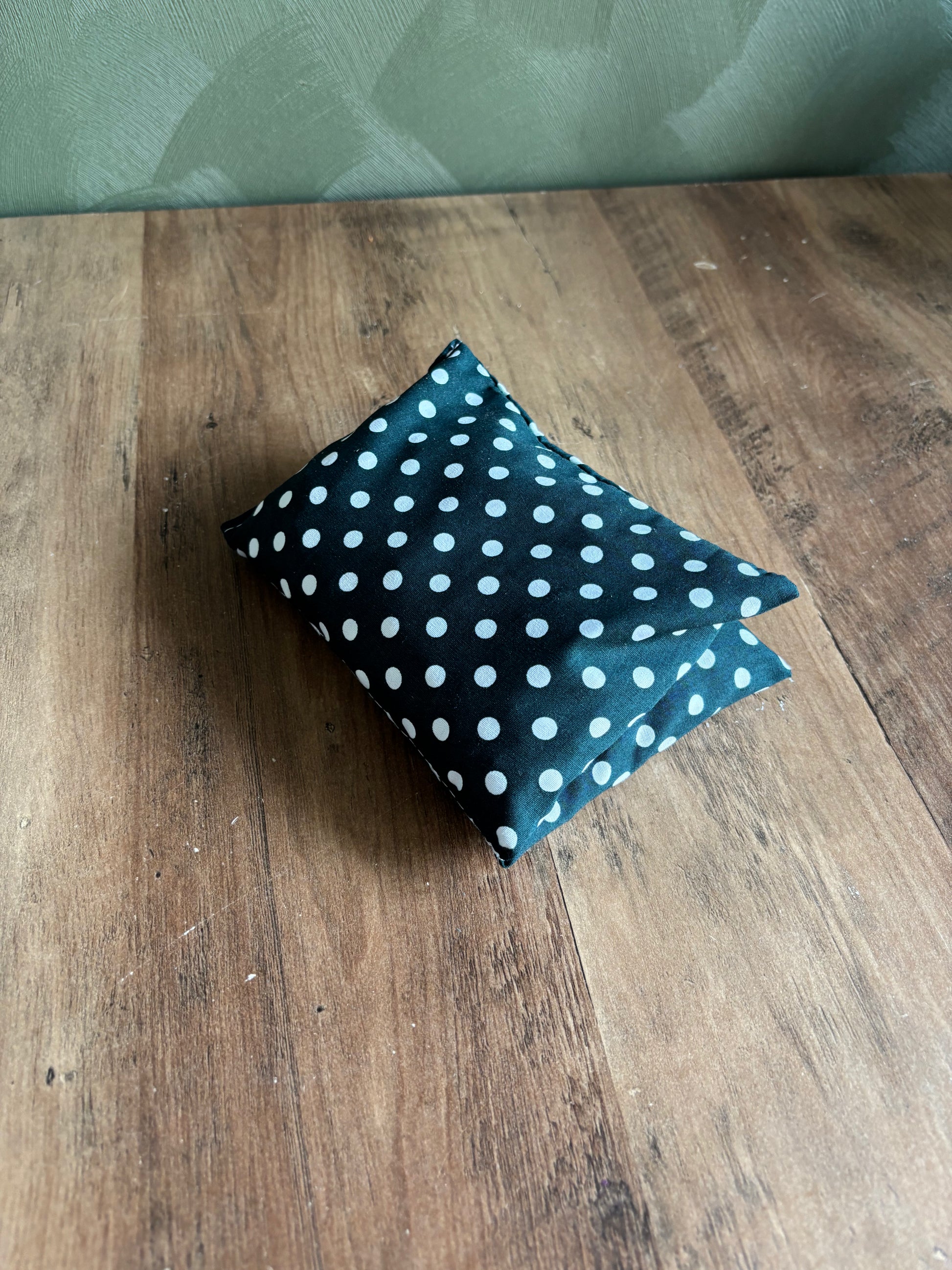 Kersenpit kussen Midi ByMVcrafts