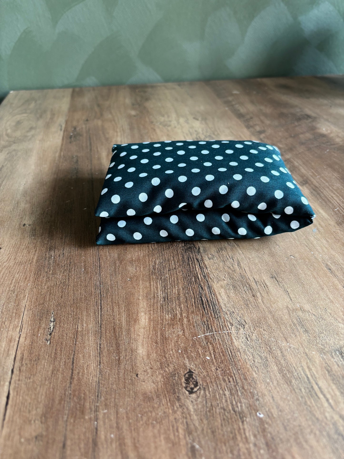 Kersenpit kussen middel ByMVcrafts