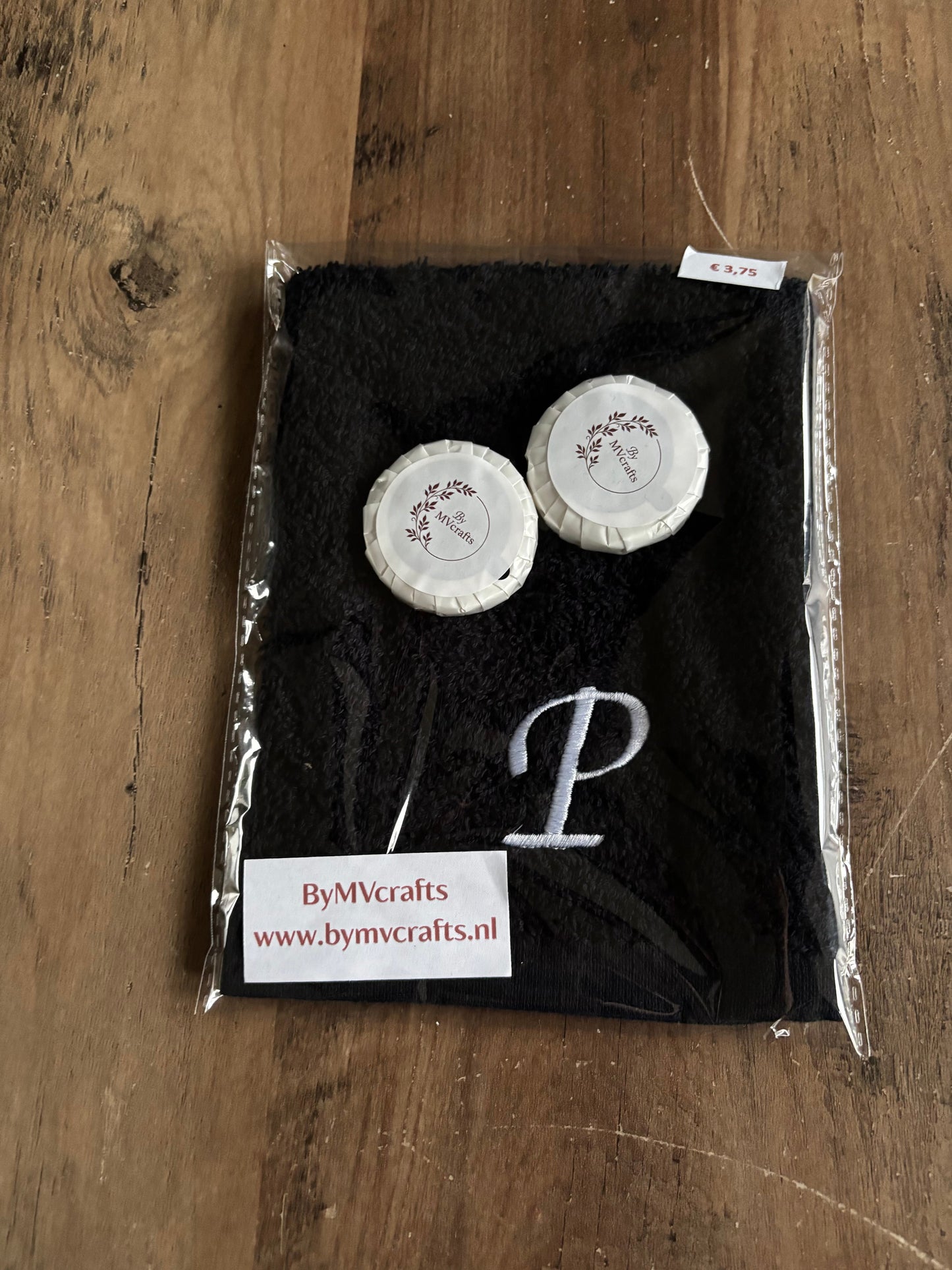 Cadeauset washandje met letter ByMVcrafts