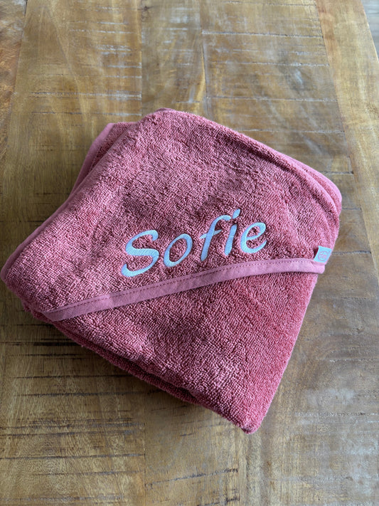 Luxe Badcape met Geborduurde Naam – Comfort & Persoonlijke Touch ByMVcrafts