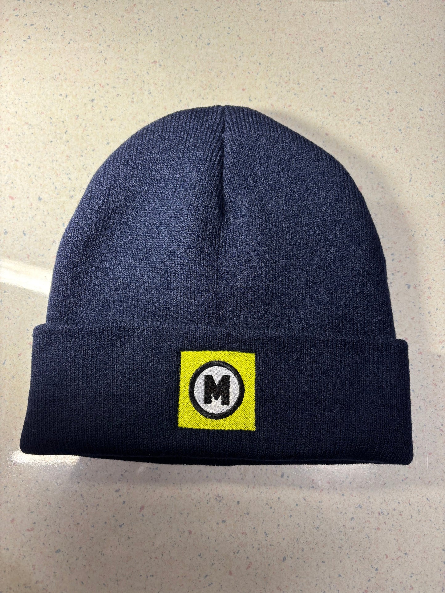 Mutsen met persoonlijke borduring ByMVcrafts